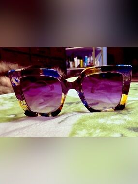 ASOS, Oversized Navy Tortoise Square Frame Sunglasses, brand new!